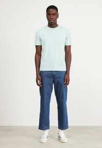 BOSS TCHUP - Basic póló - turquoise/aqua