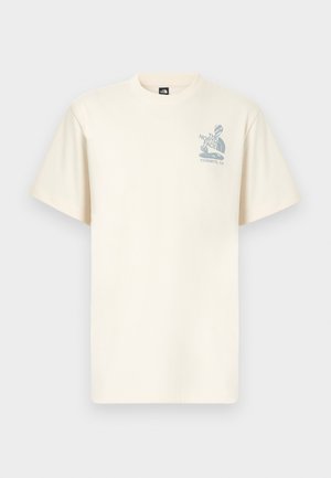 Majica iz bombaža kremne barve s kratkimi rokavi, z modrim grafičnim logotipom The North Face in napisom "Yosemite, CA" na prsih.