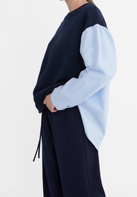 Stradivarius Mikina - dark blue