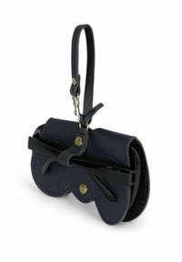 Pochette en cuir bleu marine avec finition texturée, accent noir brillant et détail en forme de nœud. Comprend une sangle pour le poignet et des éléments en métal doré.