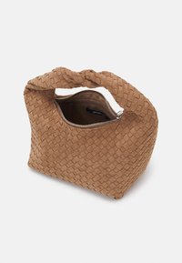 Gina Tricot BRAIDED - Mala de mão - camel