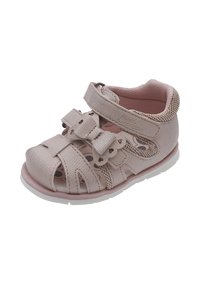 Vaaleanpunaiset lasten sandaalit, joissa on teksturoitu materiaali, leikattu muotoilu, suuri solki ja tarranauha sulkemista varten.