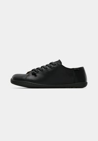 Niewybrane, black