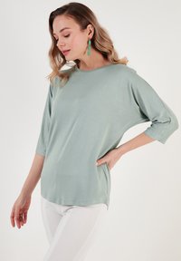 LELA CREW NECK  - Långärmad tröja - almond green
