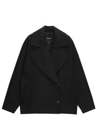 Sort frakke i uldblanding med dobbeltradet design, brede revers, to forlommer og knaplukning. Har en glat tekstur.