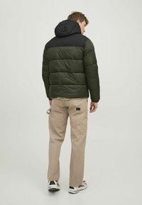 Jack & Jones Talvejope - rosin