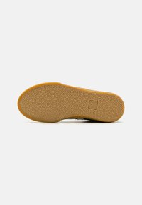 Veja VOLLEY - Trainers - black/white/natural