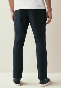 Next SLIM FIT TEXTURED - Nohavice chinos - navy blue