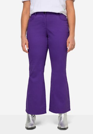 WEITES BEIN 5-POCKET - Flared Jeans - violet