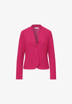 Różowa damska marynarka z teksturowanej tkaniny, długie rękawy, zapięcie na jeden guzik i dekolt bez kołnierza.