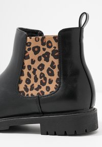 Anna Field Botines bajos - black
