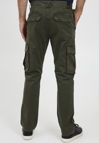 FQ1924 FQLOGAN - Kapsáče - khaki