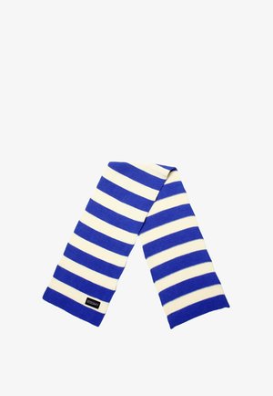 Gebreide sjaal met afwisselende blauwe en roomkleurige strepen, met een zachte textuur en een klein zwart merklabel aan het ene uiteinde.