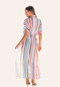 Cupshe Complementos de playa - white