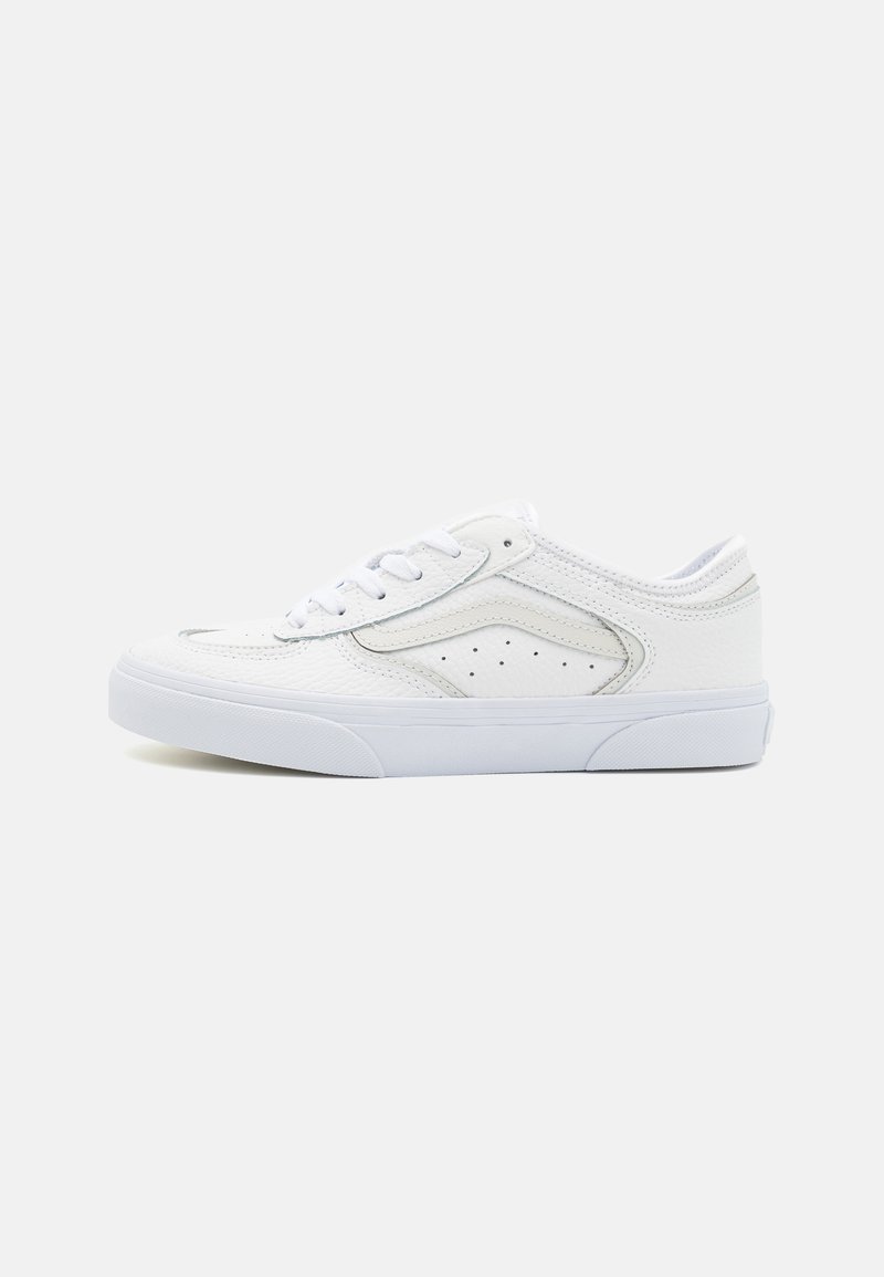 Vans ROWLEY CLASSIC UNISEX Baskets Basses White light Grey blanc vans-rowley-classic-unisex-baskets-basses-white-light-grey-blanc