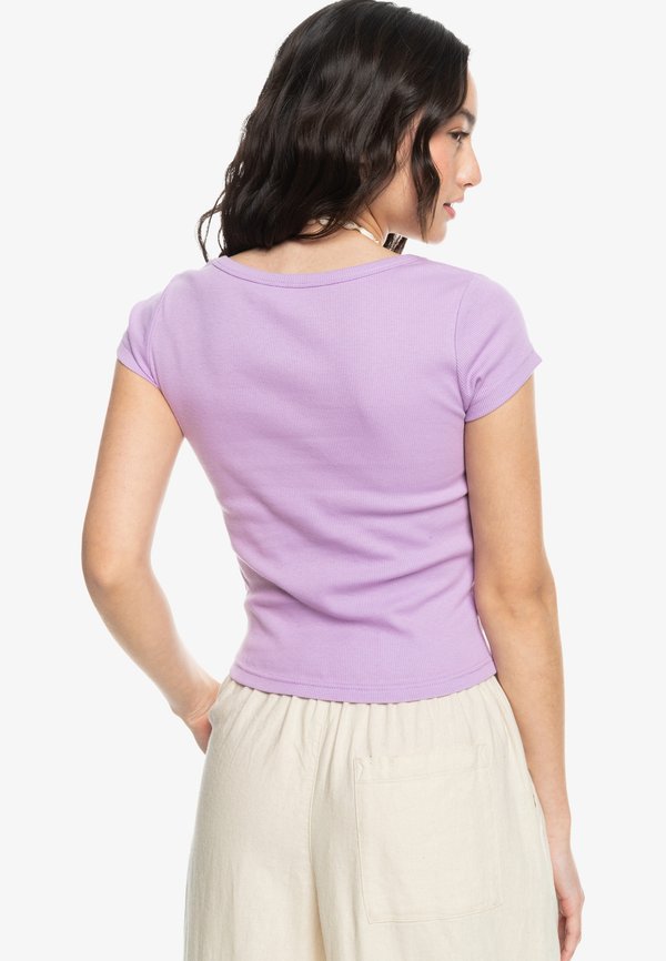 SCOOP NECK - Basic T-shirt - pkl4