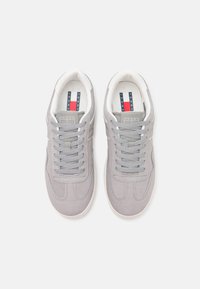 Tommy Jeans THE GREENWICH  - Sneakers - granite road