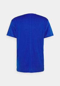 ASICS CORE TOP - Sports T-shirts - blue