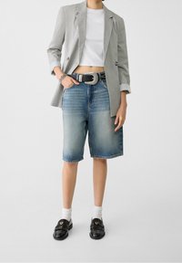 Stradivarius Kurzmantel - grey