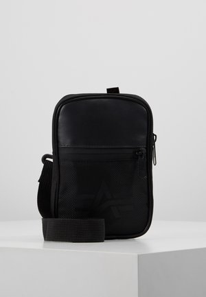 UTILITY BAG - Taška s příčným popruhem - black