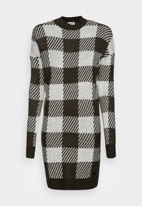 Noisy May NMJULIE L/S HIGH NECK - Vestido de malha - rosin sugar swizzle