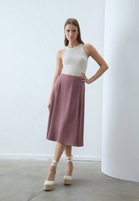 Thumbnail Image 2