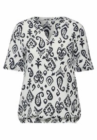 Camiseta de manga corta en blanco con un patrón de paisley negro, con escote tipo pico y dobladillo elástico para un ajuste relajado.