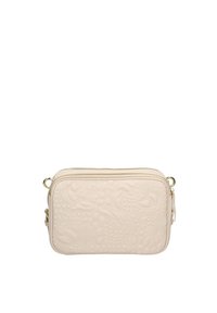 Borsa a tracolla cremosa con texture e design floreale in rilievo, hardware dorato, doppie chiusure a zip e tracolla staccabile. Forma rettangolare compatta.