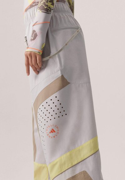 adidas by Stella McCartney ASMC TP - Trainingsbroek - chalk pearl trace khaki