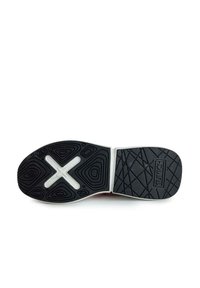 MUNICH VERSUS 53 - Zapatillas - blanco