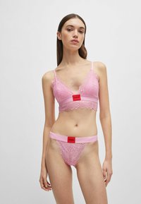 HUGO THONG - String - pink four
