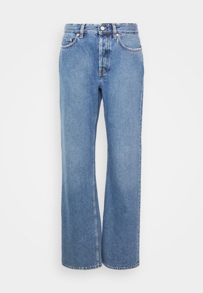 Hellblaue, hoch taillierte Jeans mit geradem, weitem Schnitt. Verfügt über klassischen Denim-Nähten und fünf Taschen. Glatte Textur.