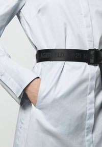 KARL LAGERFELD Abito a camicia - light grey