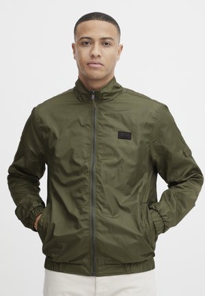 Chaquetas bomber - cypress