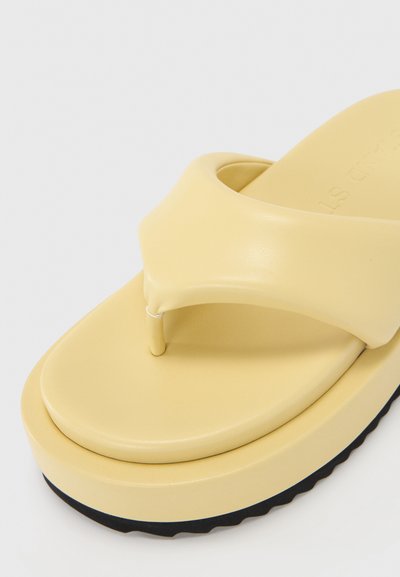 STAND STUDIO EDEN - Sandaler m/ tåsplit - pina colada