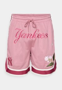 MLB NEW YORK YANKEES FLORAL SHORT - Club wear - pink