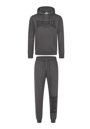 Grau Sweatshirt und Sweatpant-Set, mit Kapuze, Kängurutasche und seitlichen Kordeln. Schwarzer Logo-Druck auf beiden Teilen. Weiches Material.
