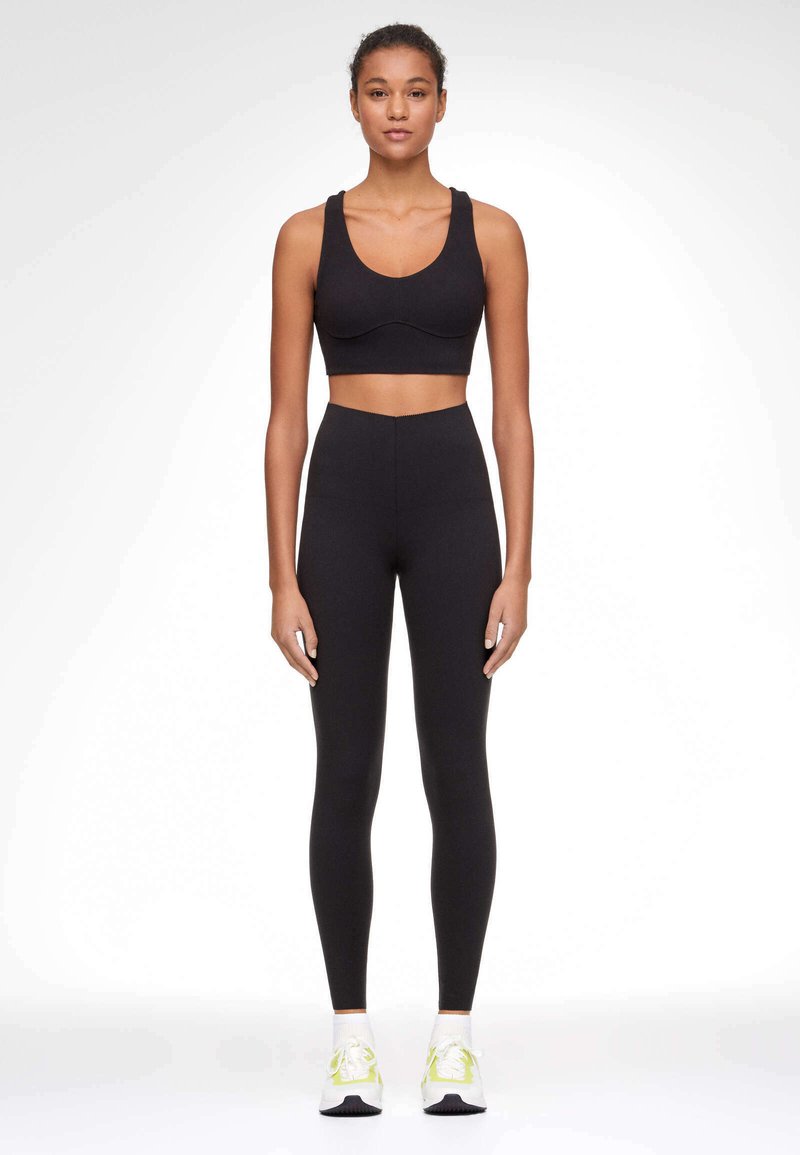 OYSHO COMPRESSIVE CORE CONTROL 70 CM ANKLELENGTH Legging black