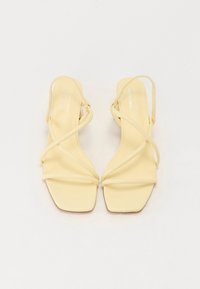 Call it Spring KIIRA - Sandali - light yellow
