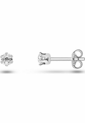 Silberne Steckerohrringe mit einem runden, klaren Zirkonia, der in einer sechszackigen Fassung eingesetzt ist, mit einem glatten Steg und Butterfly-Verschluss.