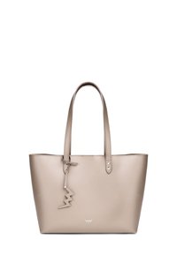 Béžová kožená kabelka přes rameno se hladkým povrchem, dvěma uchy a dekorativní visačkou ve tvaru blesku. Obsahuje jemné stříbrné kovové detaily.