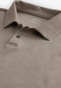 Next REGULAR FIT - Pólóing - neutral brown