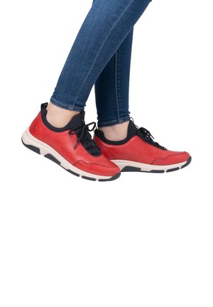 Remonte Trainers - feuerrot