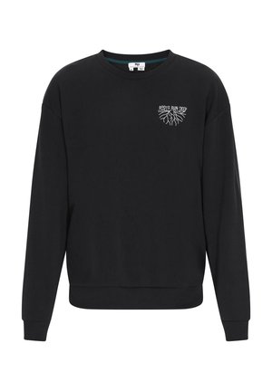 Juodas džemperis su ilgomis rankovėmis, gumuotais rankogaliais ir juosmeniu. Krūtinėje yra balta grafika su šaknimis. Pagamintas iš medvilnės mišinio.