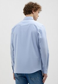 Thumbnail Image 3