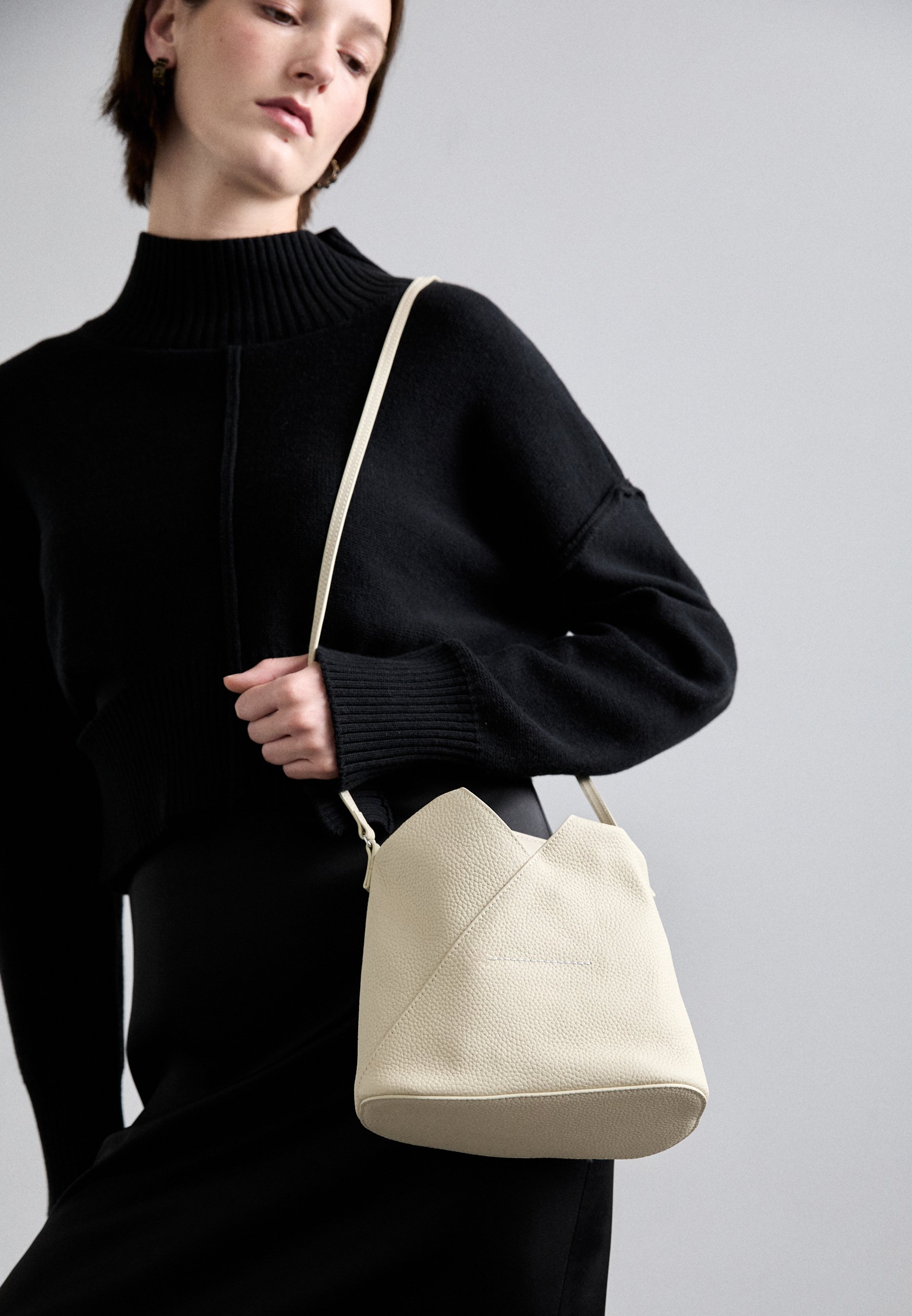 MM6 Maison Margiela JAPANESE CROSSBODY BAG - Across body bag  