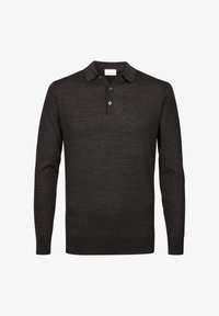 Unselected, dark brown