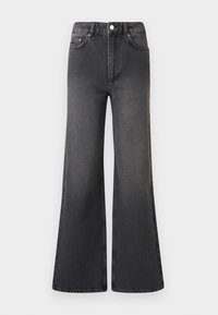 Bredde bukser av svart denim med høy midje, med fem lommer, knappelukking og subtil falming langs stoffoverflaten.