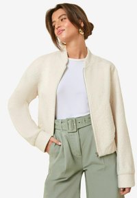 Bomber stiliaus striukė - cream