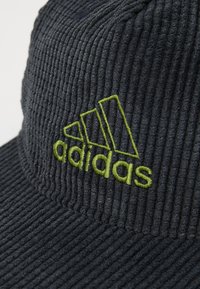 adidas Originals EQUIPMENT UNISEX - Pet - black